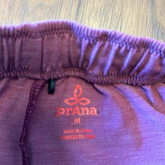 Prana Mariya shorts women’s M medium dark heather pink, see notes - Picture 2 of 7